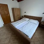 R-home * Zamárdi