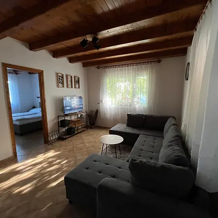 R-home