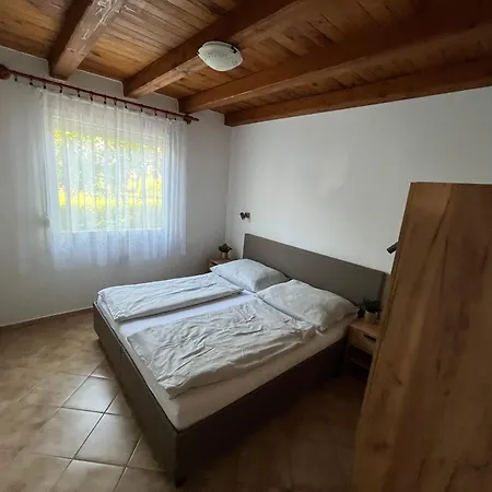 R-home Zamárdi