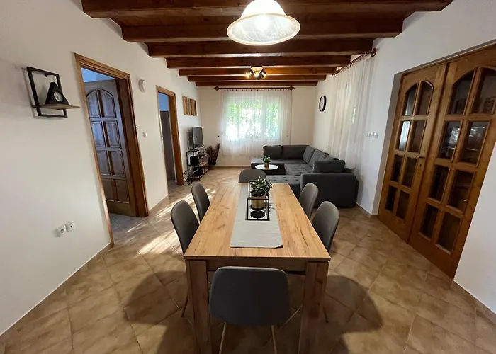R-home זמראדי
