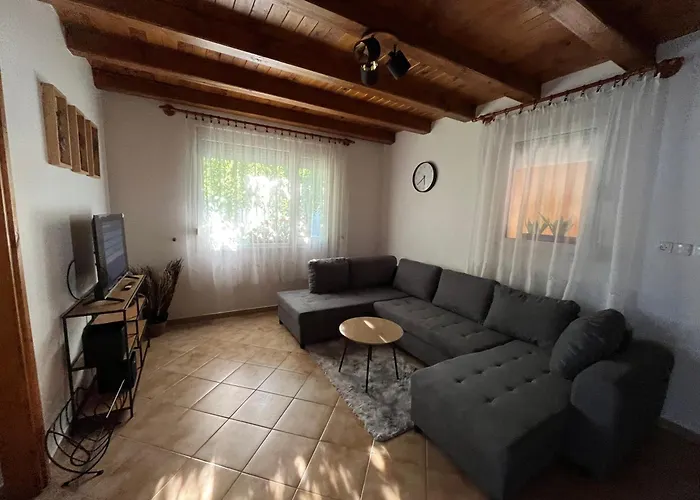 Apartman R-home